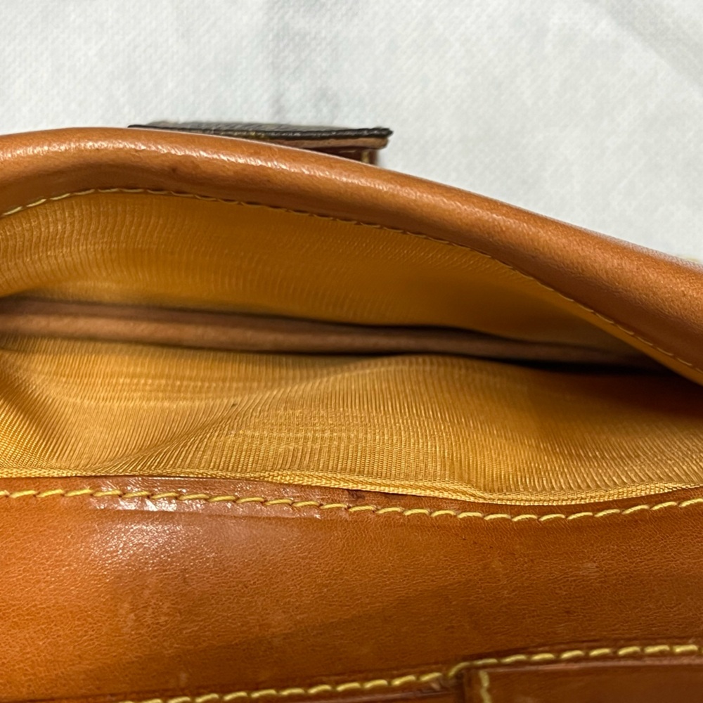 Louis Vuitton fold over purse/wallet - Picture 15 of 16